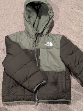 The North Face Kids Reversible Olive and Dark Green Hooded Puffer Jacket